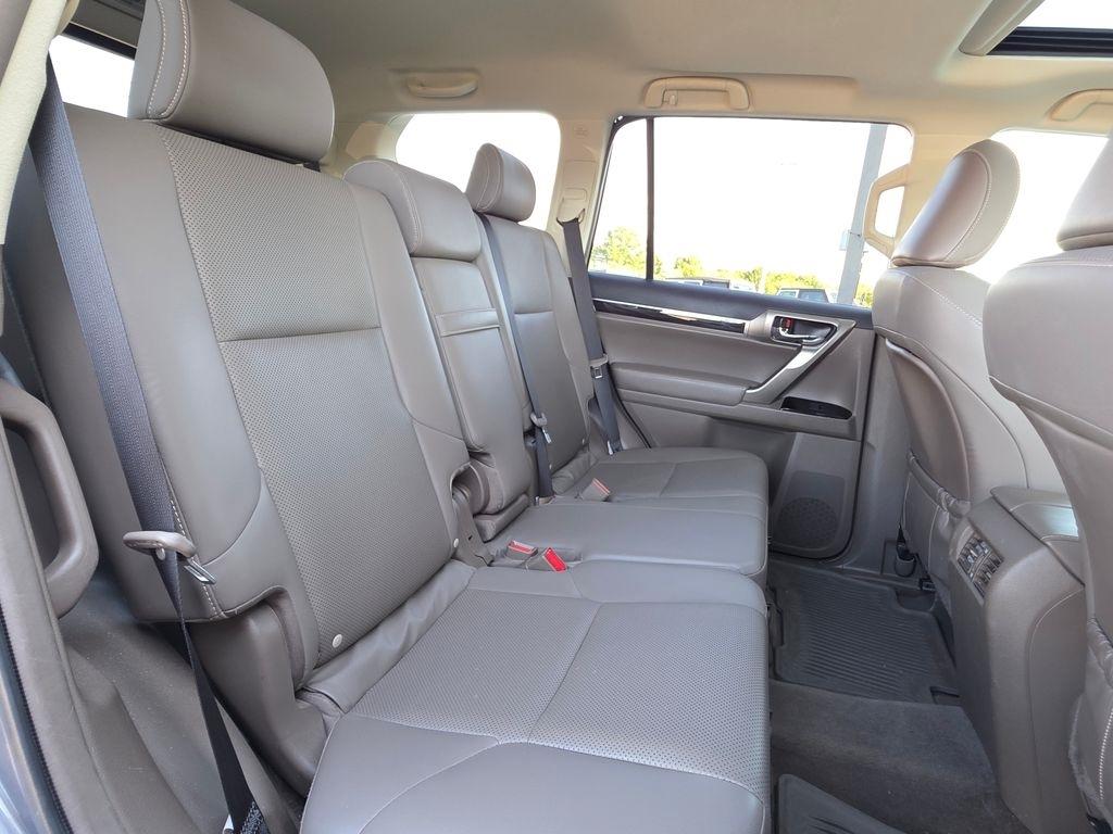 Lexus GX  2018