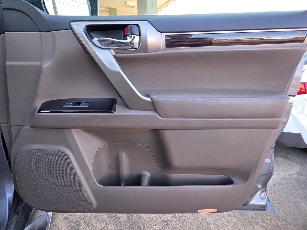 Lexus GX  2018