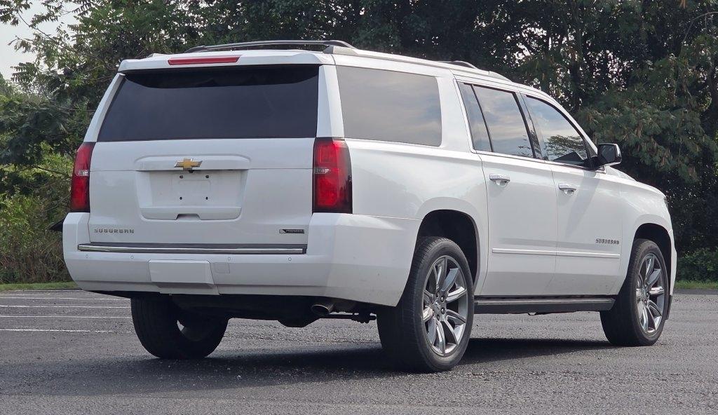 Chevrolet Suburban  2017
