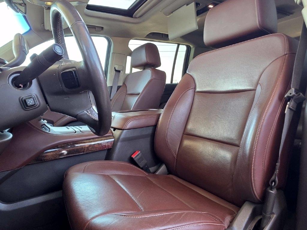 Chevrolet Suburban  2017