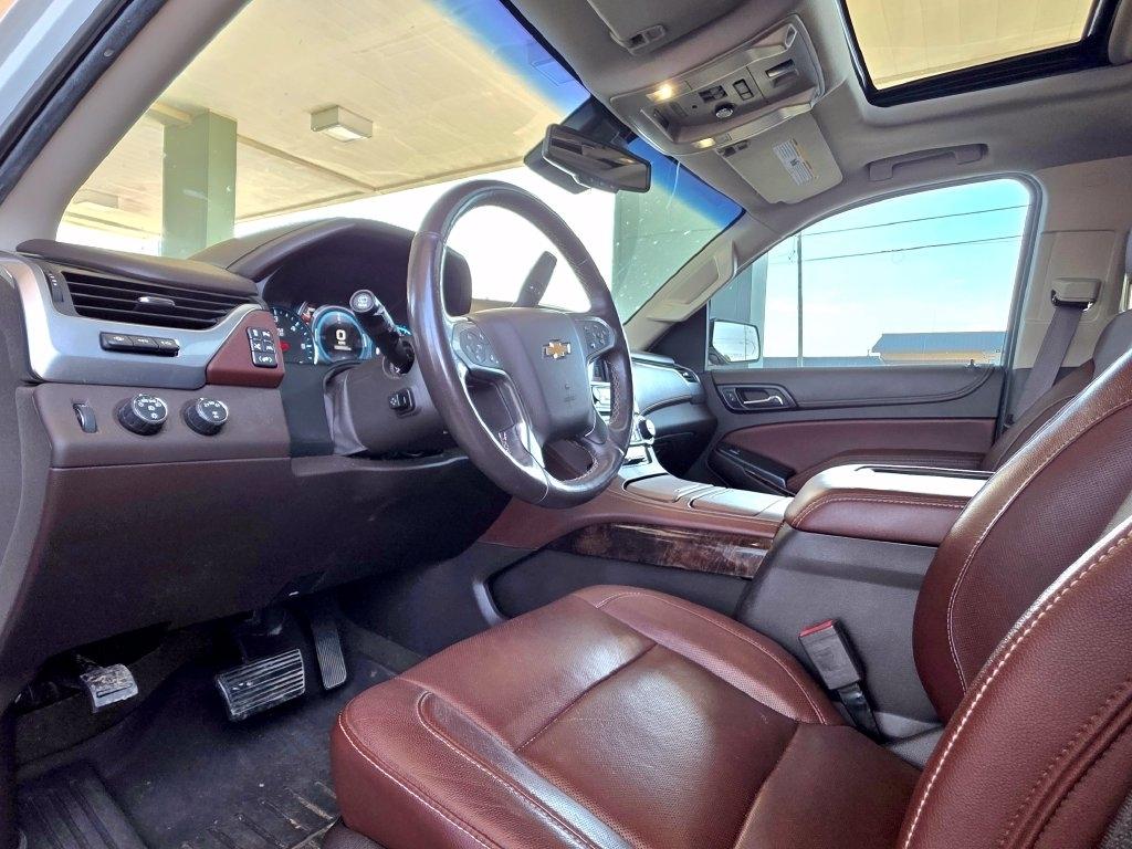 Chevrolet Suburban  2017