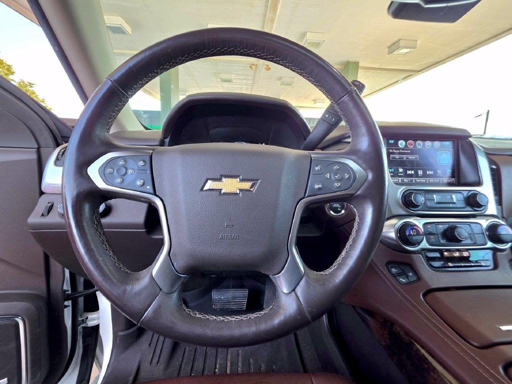 Chevrolet Suburban  2017
