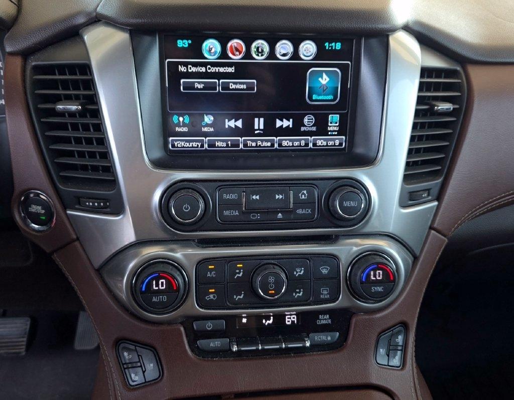 Chevrolet Suburban  2017