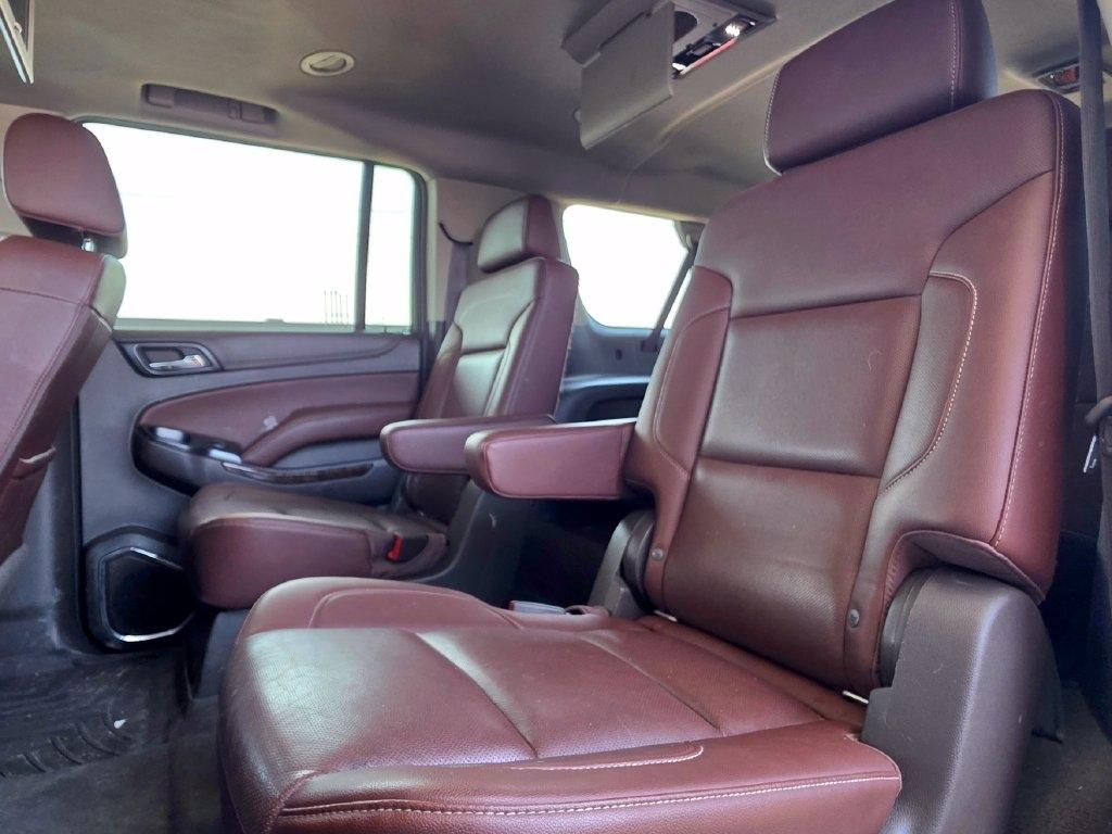 Chevrolet Suburban  2017