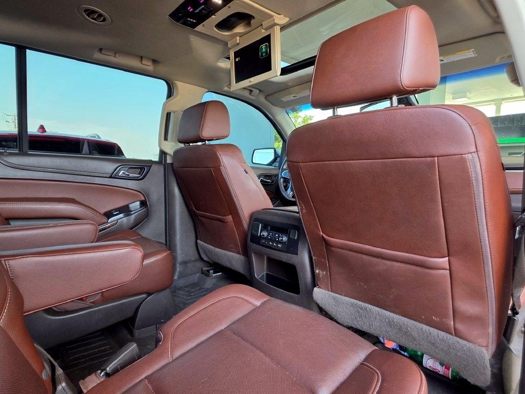Chevrolet Suburban  2017