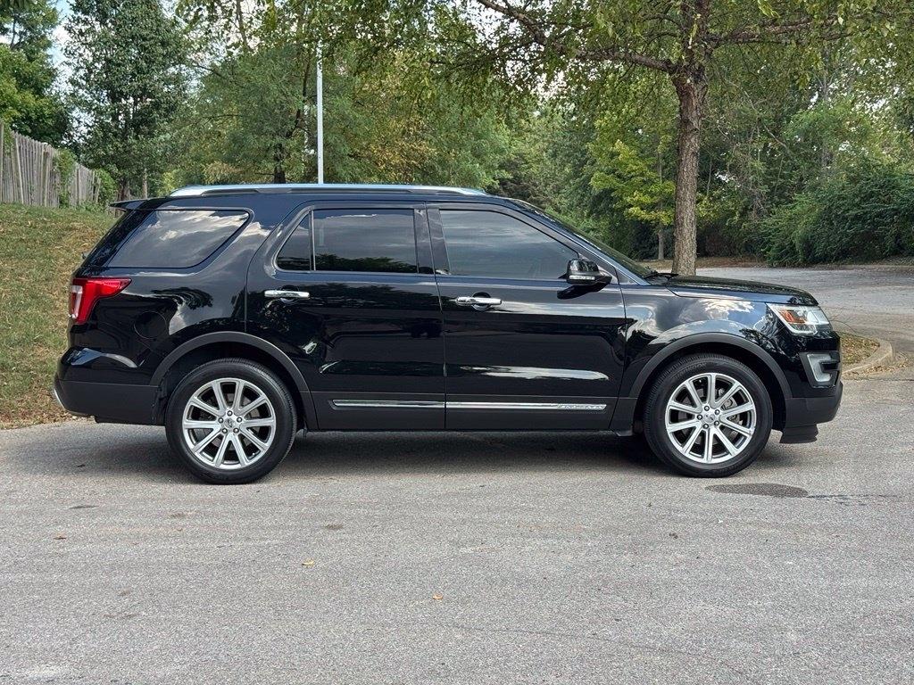 Ford Explorer  2016