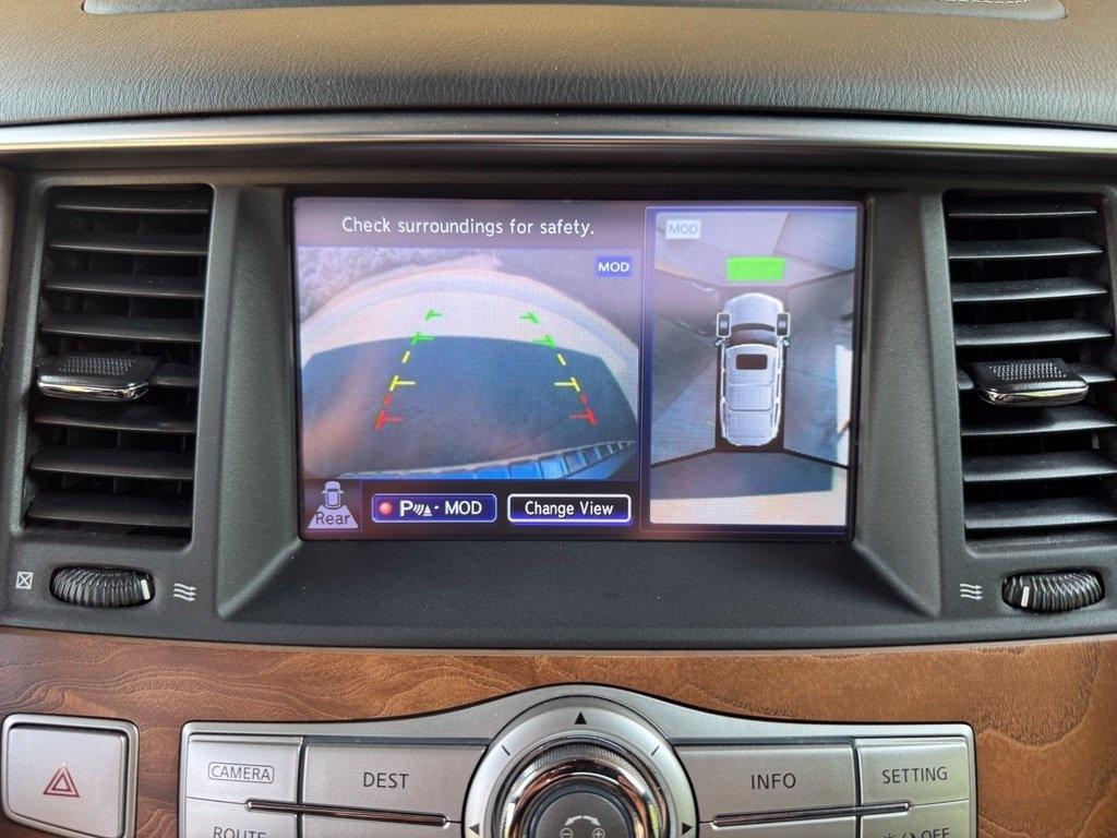 Infiniti QX80  2017