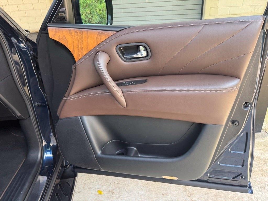 Infiniti QX80  2017