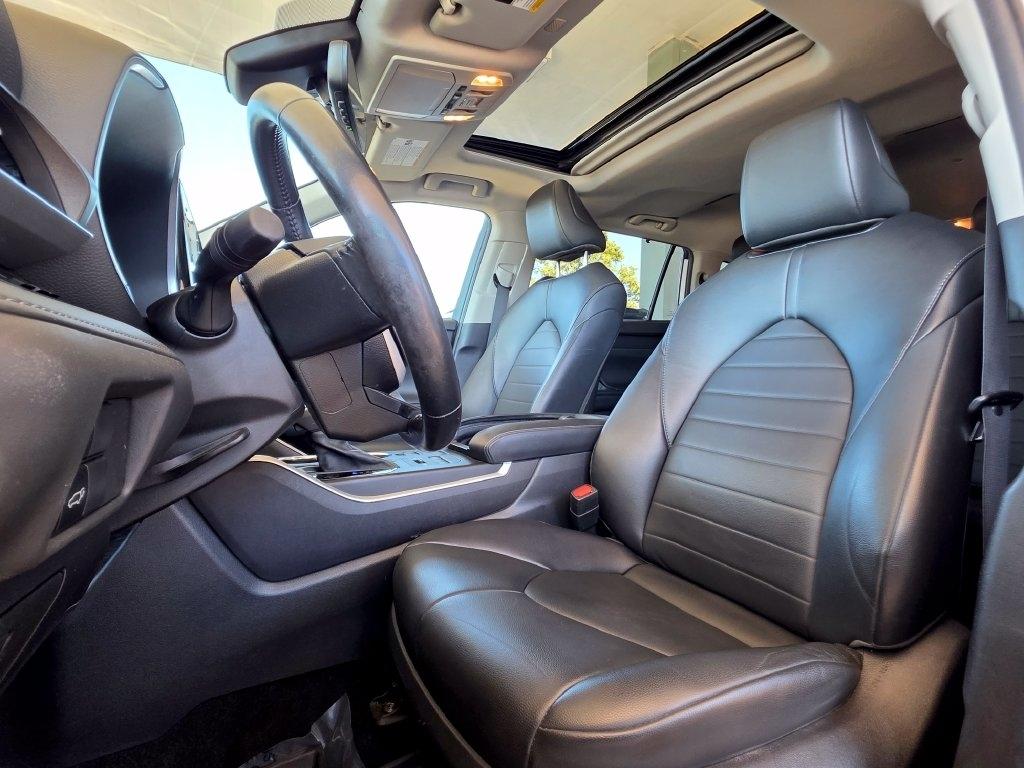 Toyota Highlander photo 11