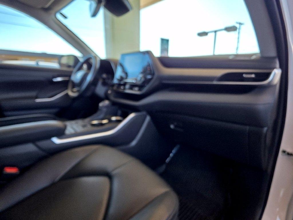 Toyota Highlander photo 30