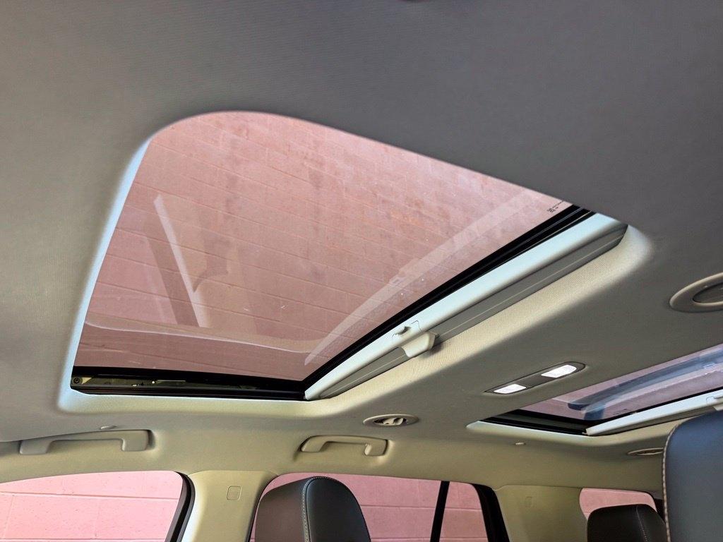 Chevrolet Traverse photo 10
