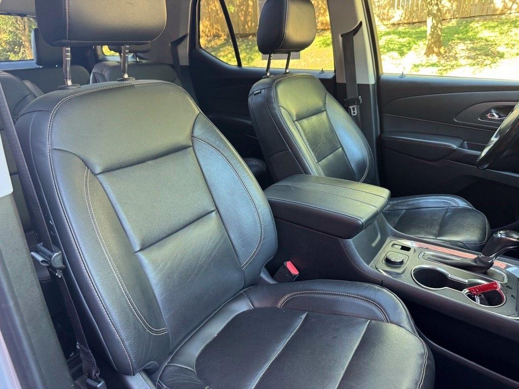 Chevrolet Traverse photo 15