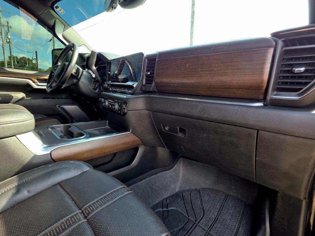 Chevrolet Silverado 3500HD  2025