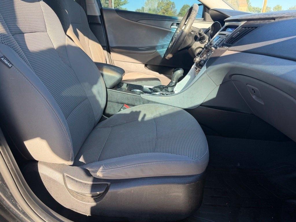 Hyundai Sonata  2011