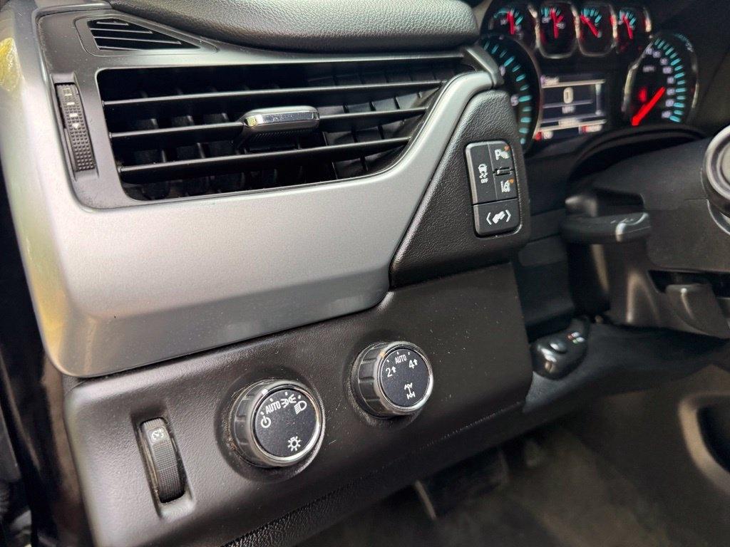 Chevrolet Tahoe  2015