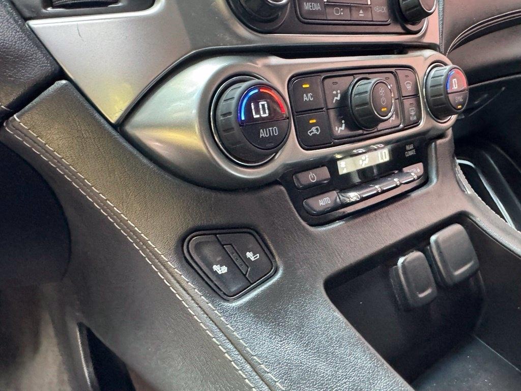 Chevrolet Tahoe  2015