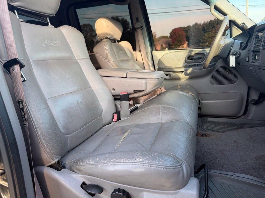 Ford F-150  2002