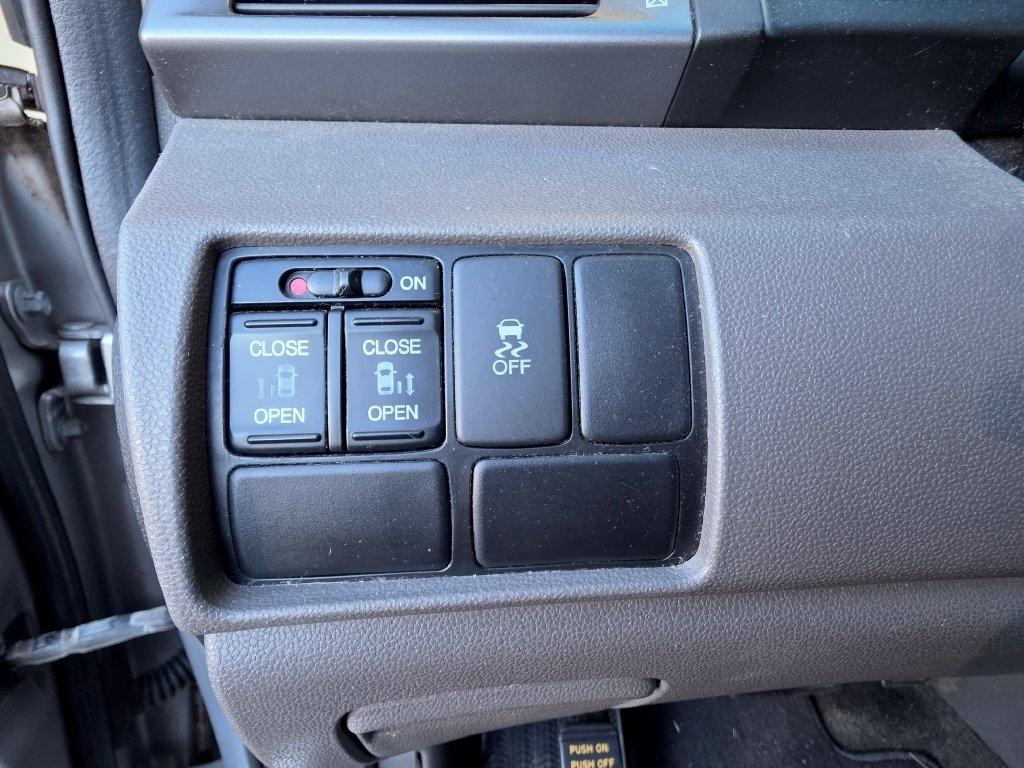 Honda Odyssey  2012