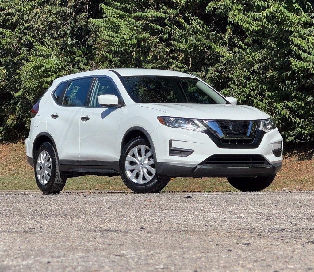 Nissan Rogue  2020