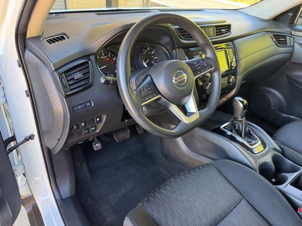 Nissan Rogue  2020