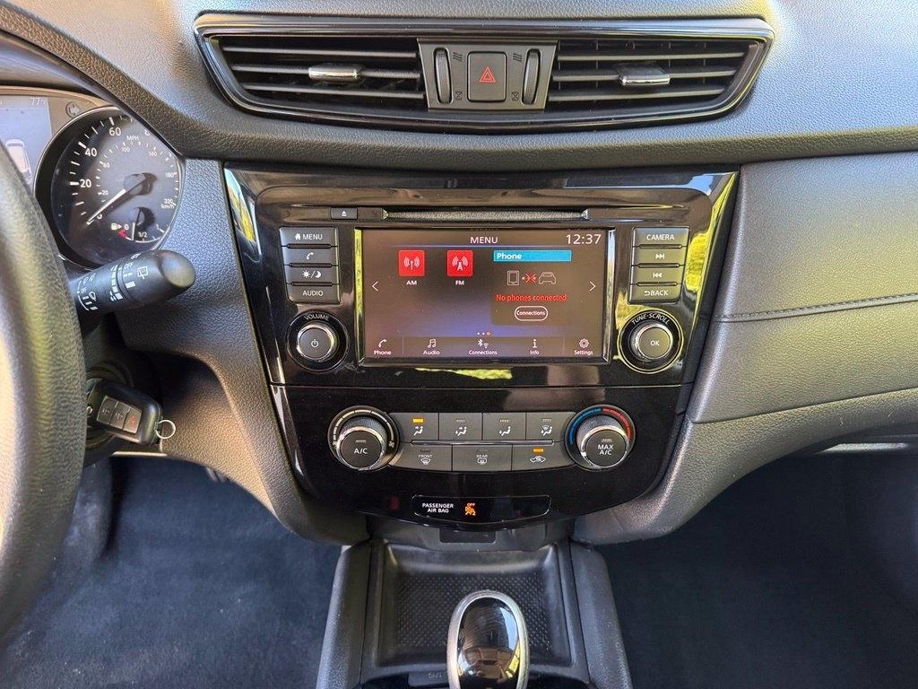 Nissan Rogue  2020