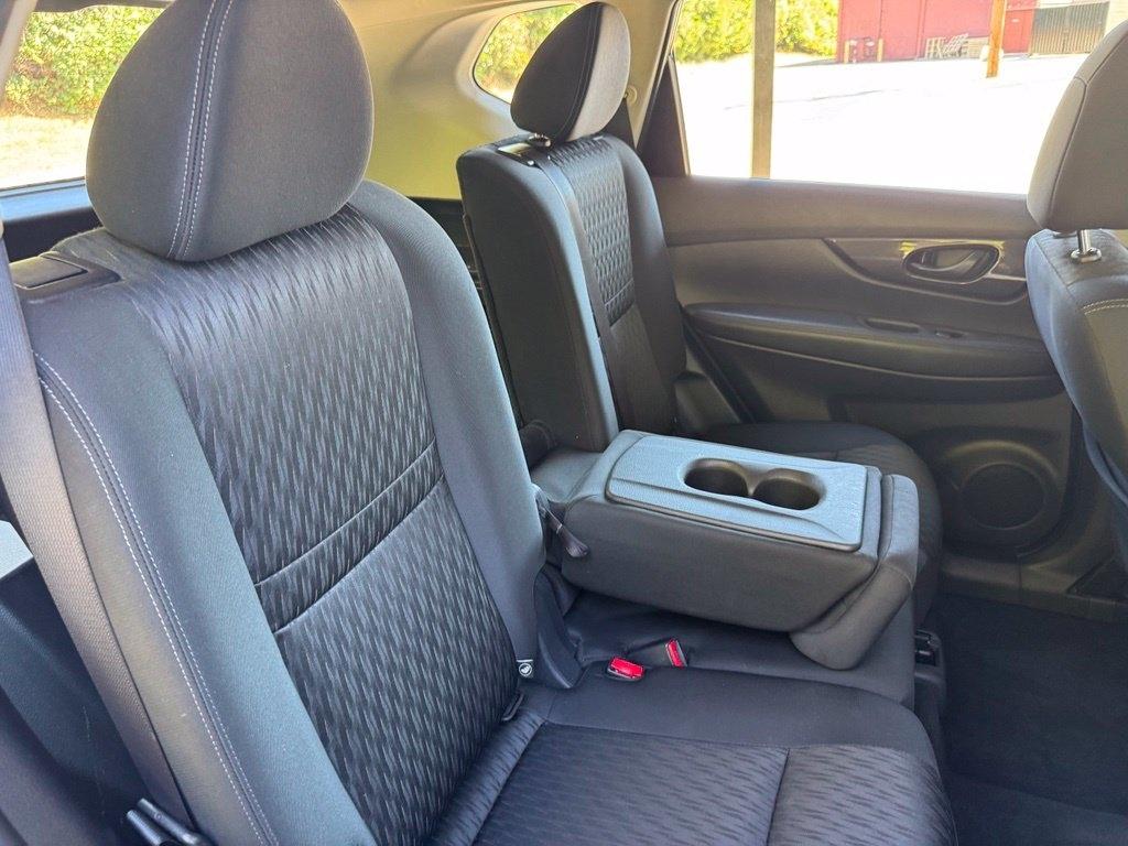 Nissan Rogue  2020