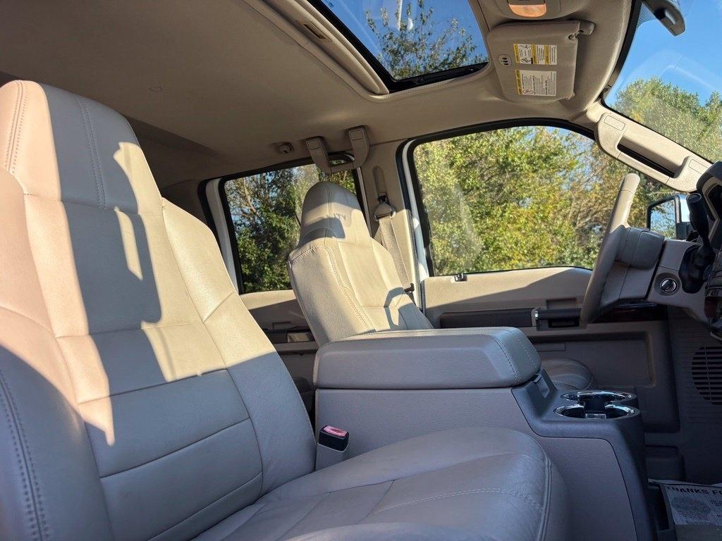 Ford Super Duty F-450 DRW  2008