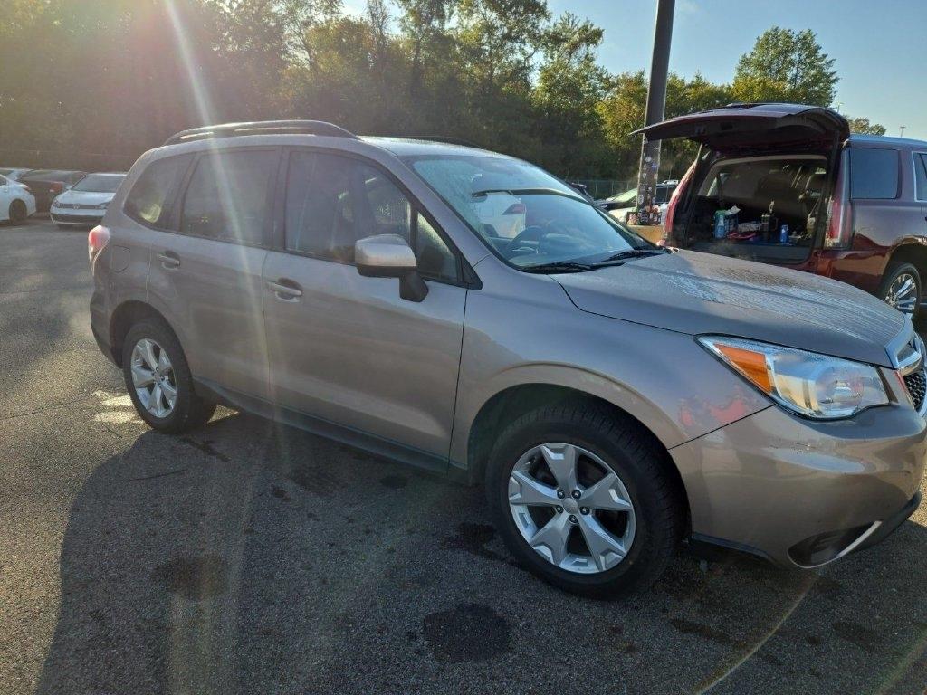 Subaru Forester  2016