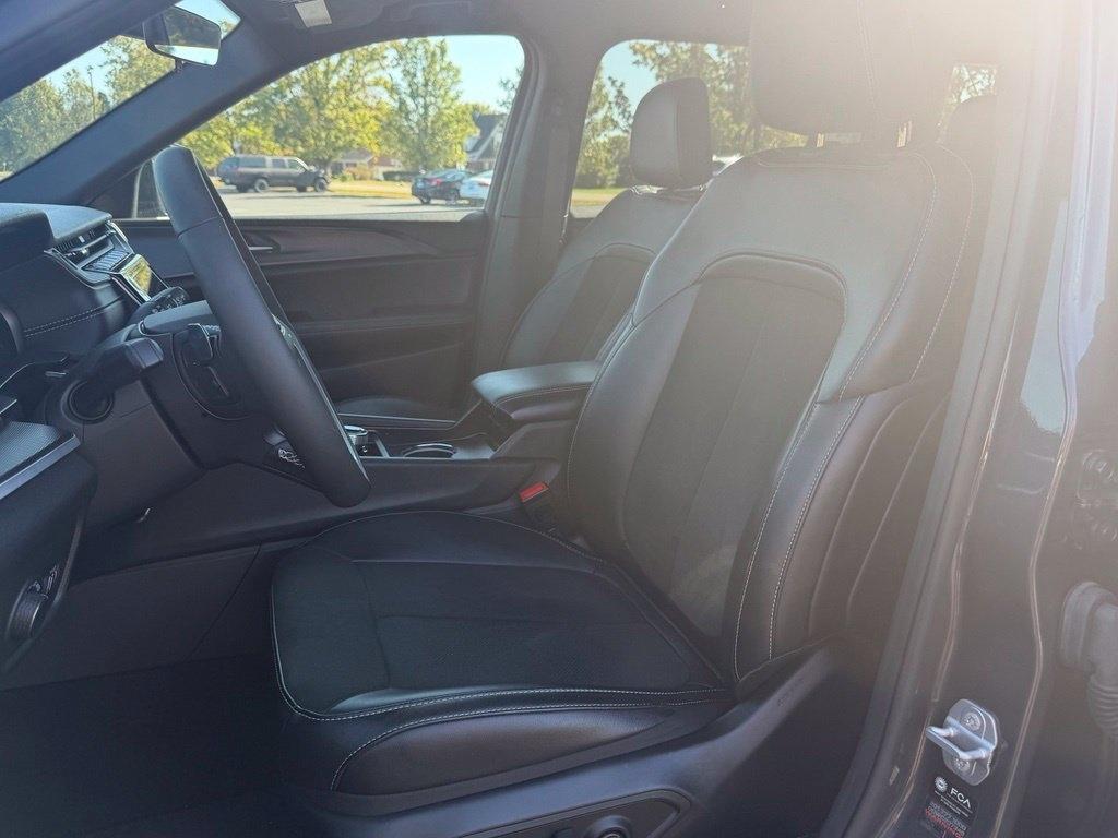 Jeep Grand Cherokee L  2025