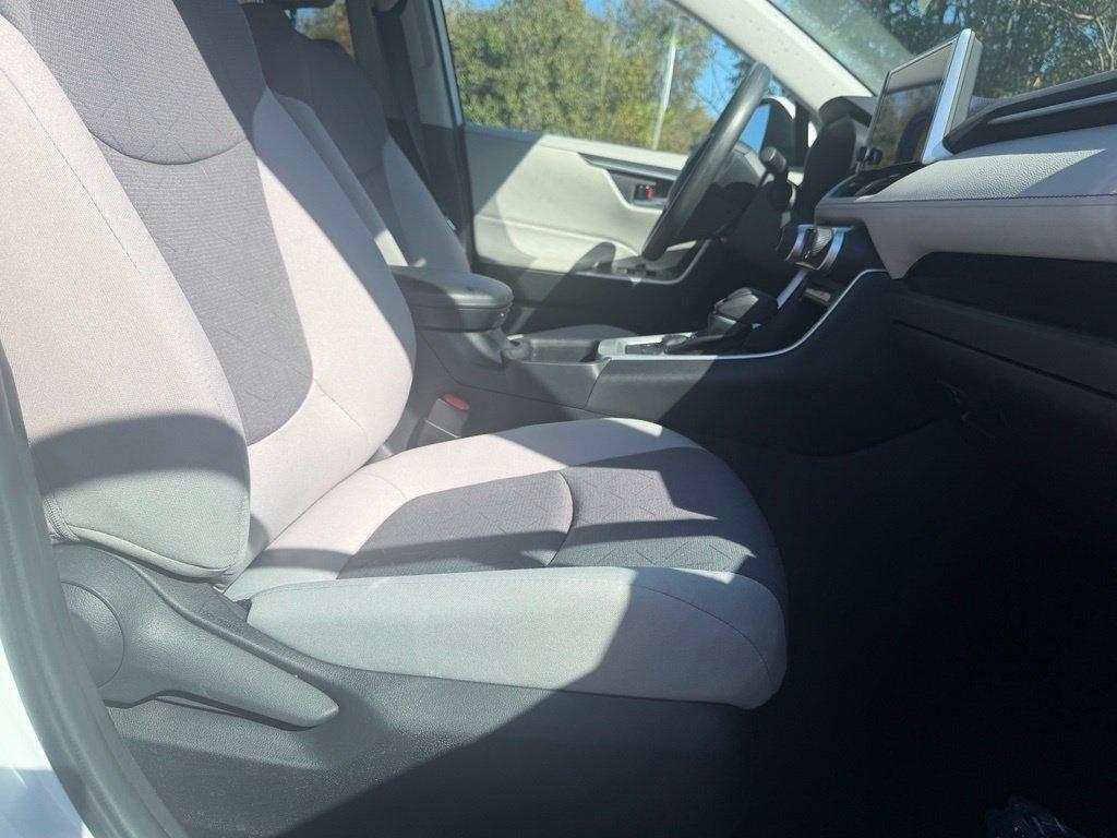 Toyota RAV4  2023