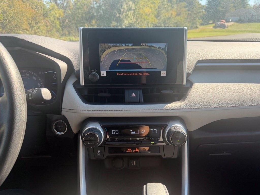 Toyota RAV4  2023