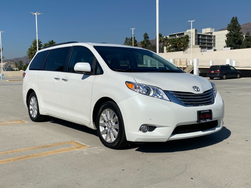 2011 toyota sienna v6