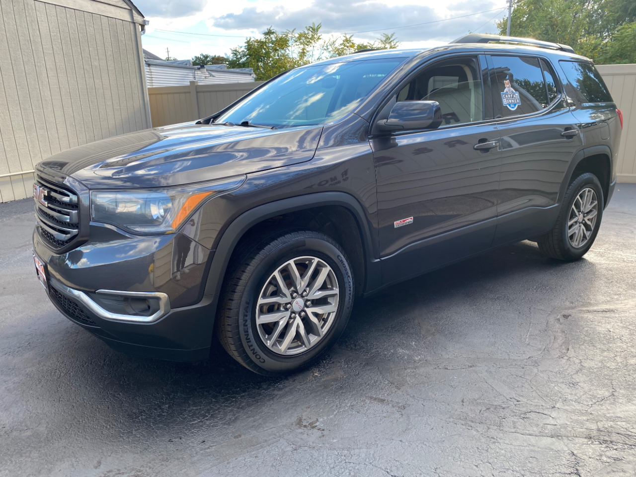 GMC Acadia All Terrain 1 AWD 2017 GMC Acadia All Terrain 1 AWD 2017