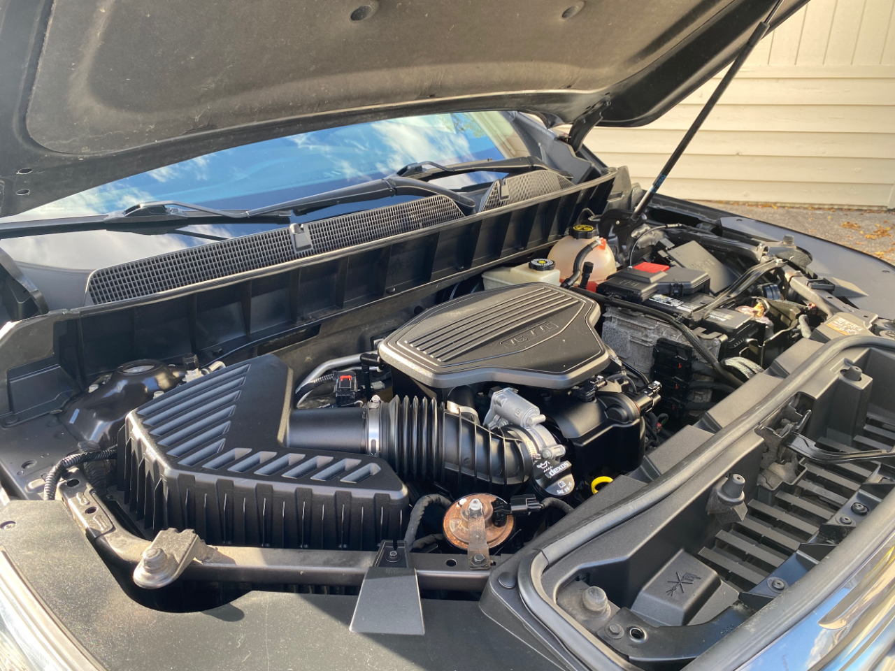 GMC Acadia All Terrain 1 AWD 2017 GMC Acadia All Terrain 1 AWD 2017