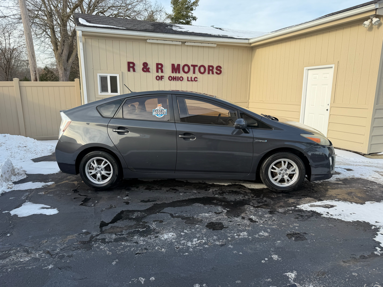 Toyota Prius Prius V 2010