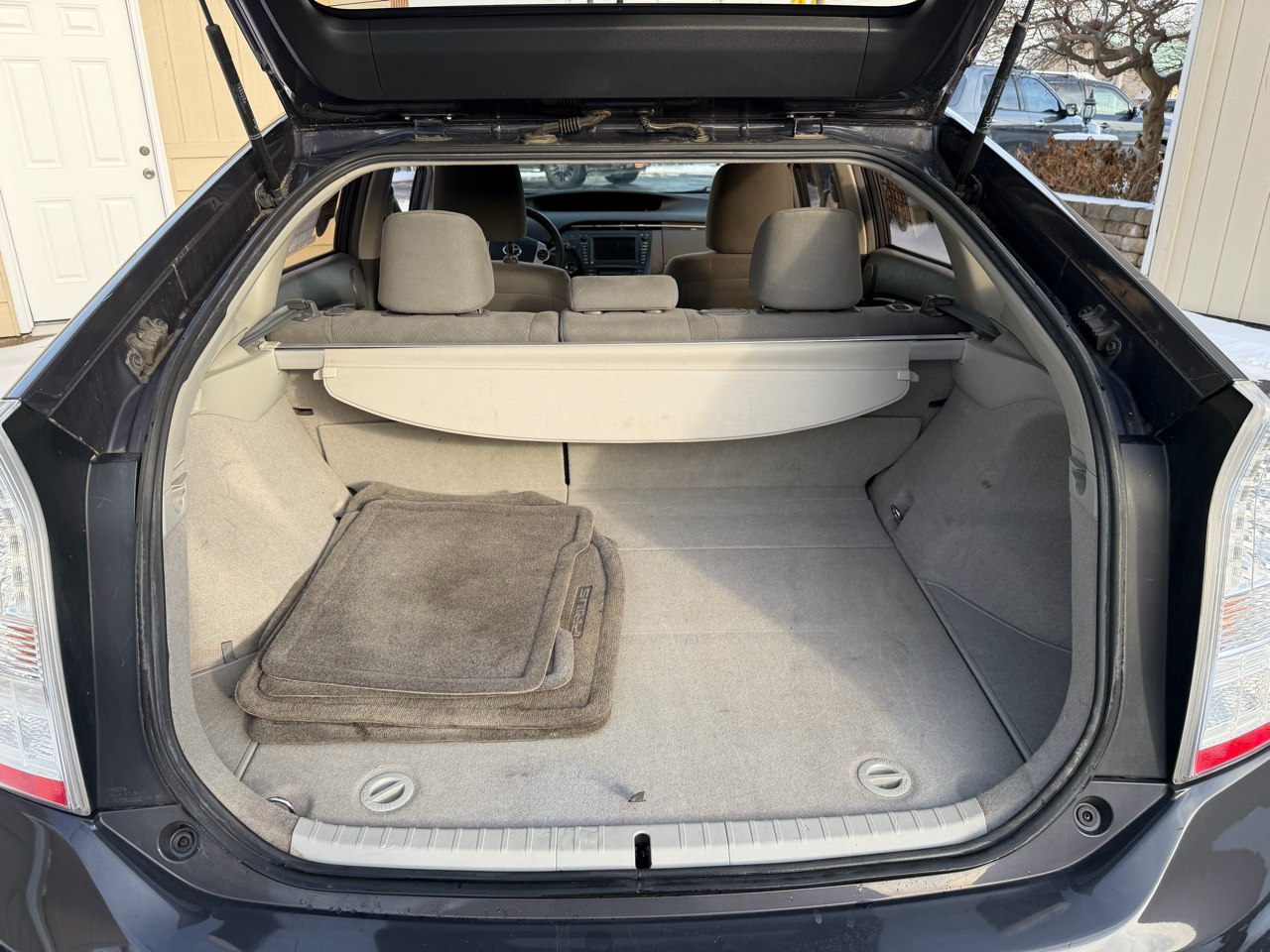 Toyota Prius Prius V 2010