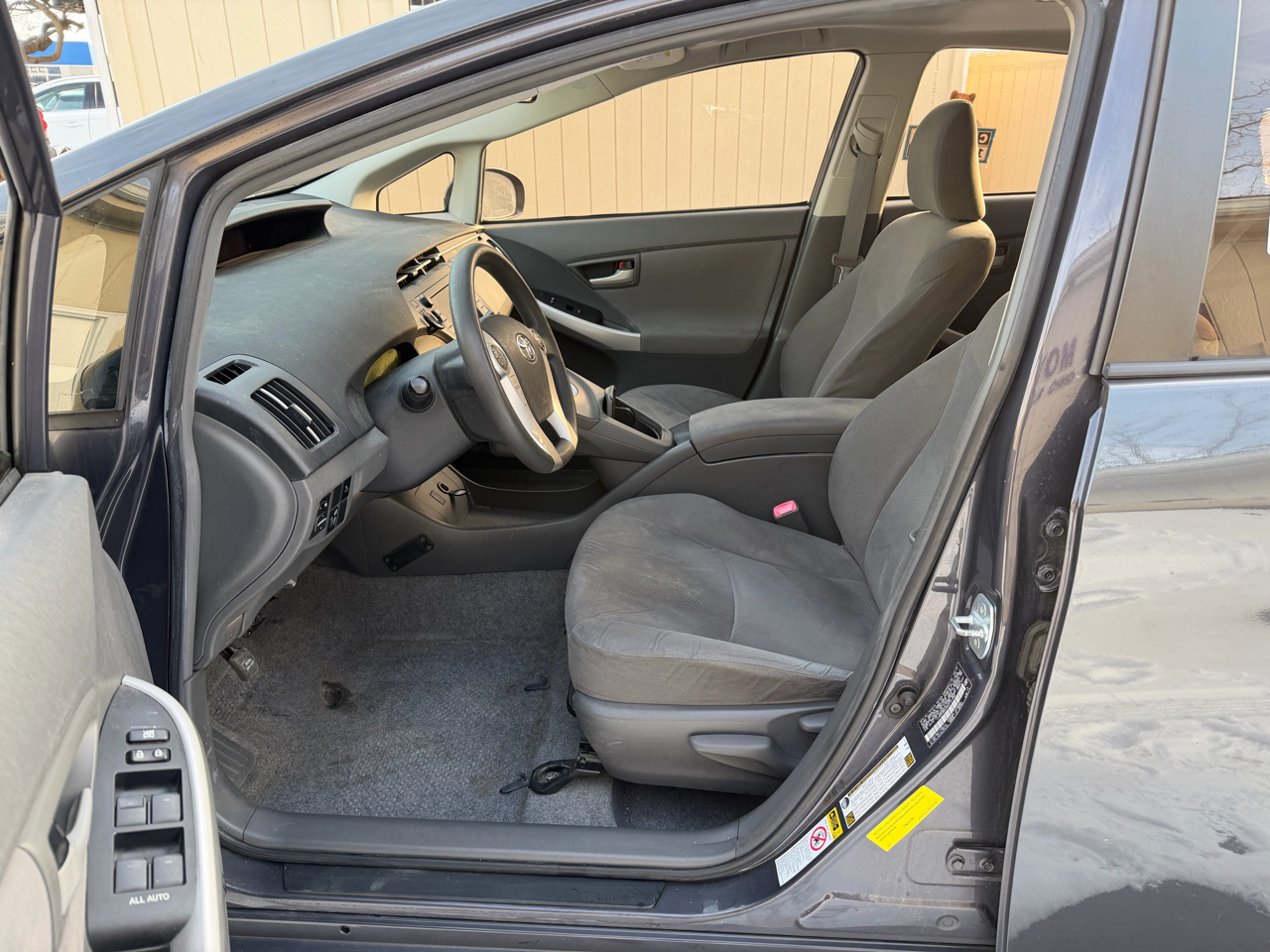 Toyota Prius Prius V 2010