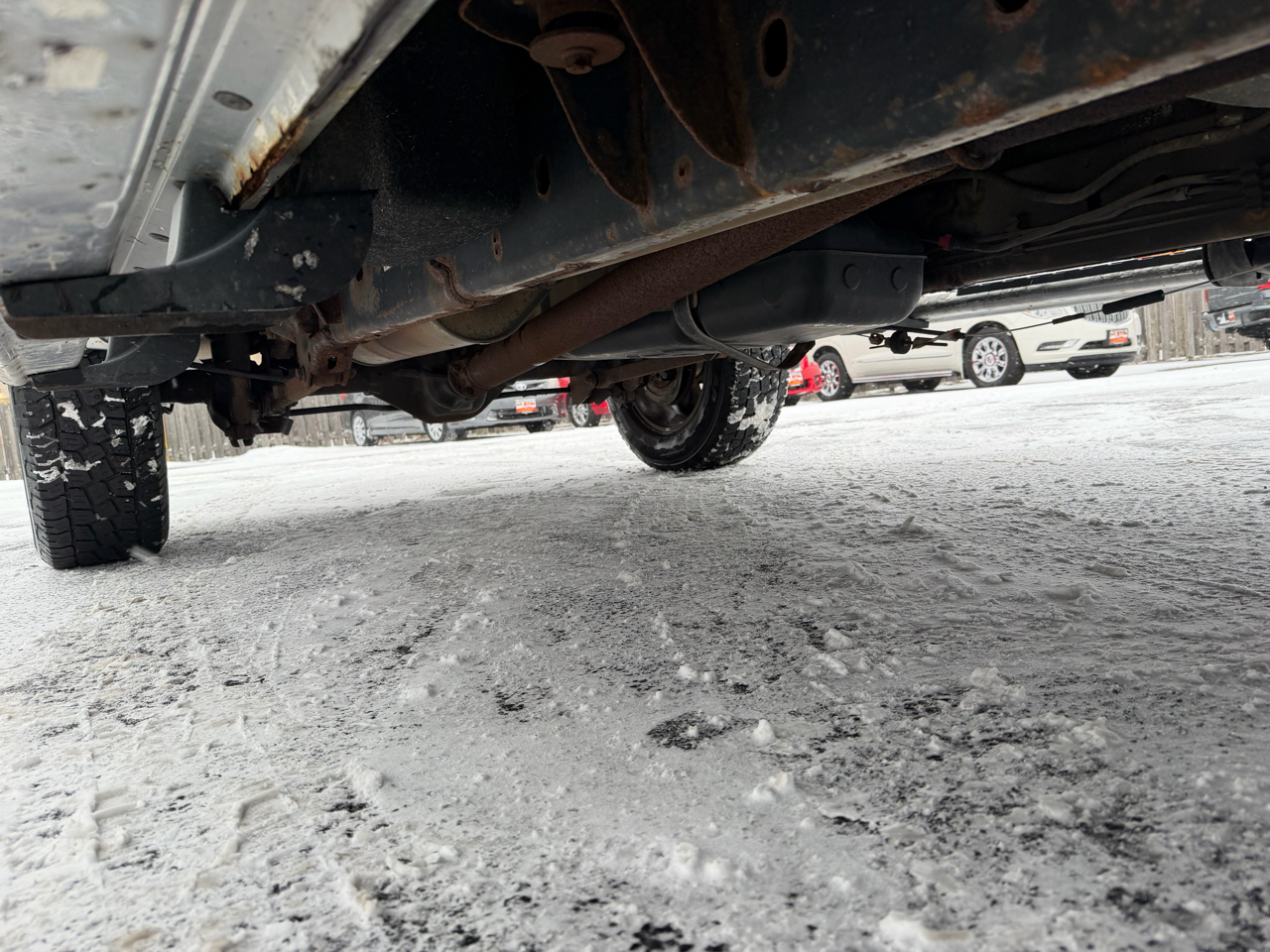 RAM 1500 Lone Star Crew Cab SB 4WD 2015