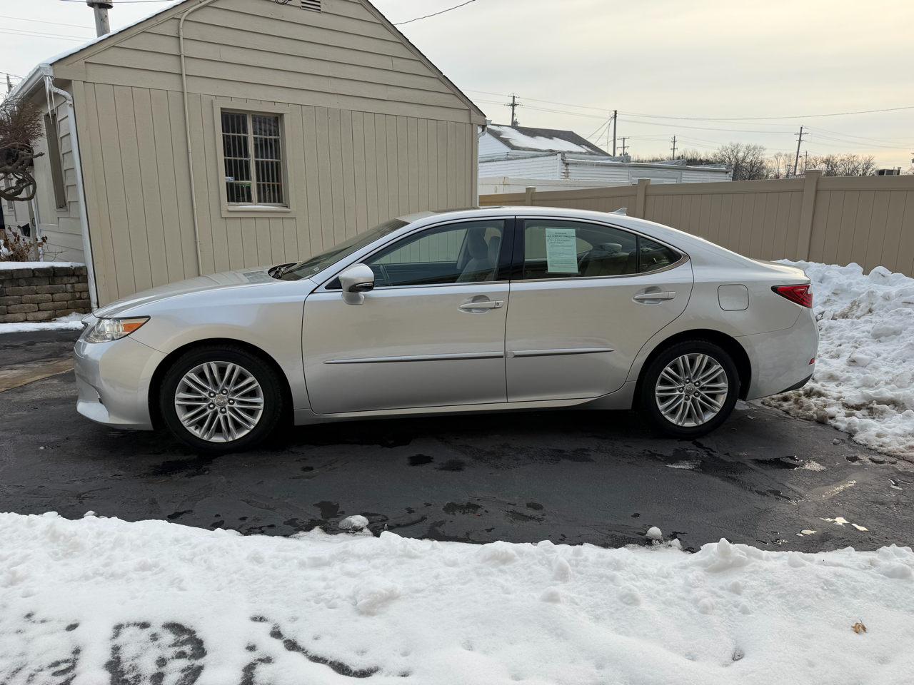 Lexus ES 350 Sedan 2014