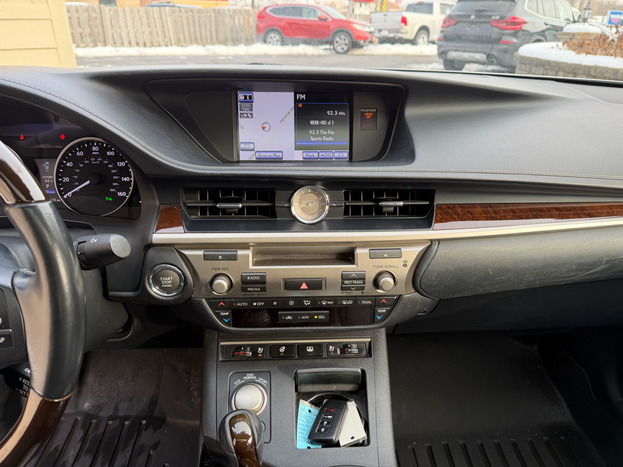 Lexus ES 350 Sedan 2014