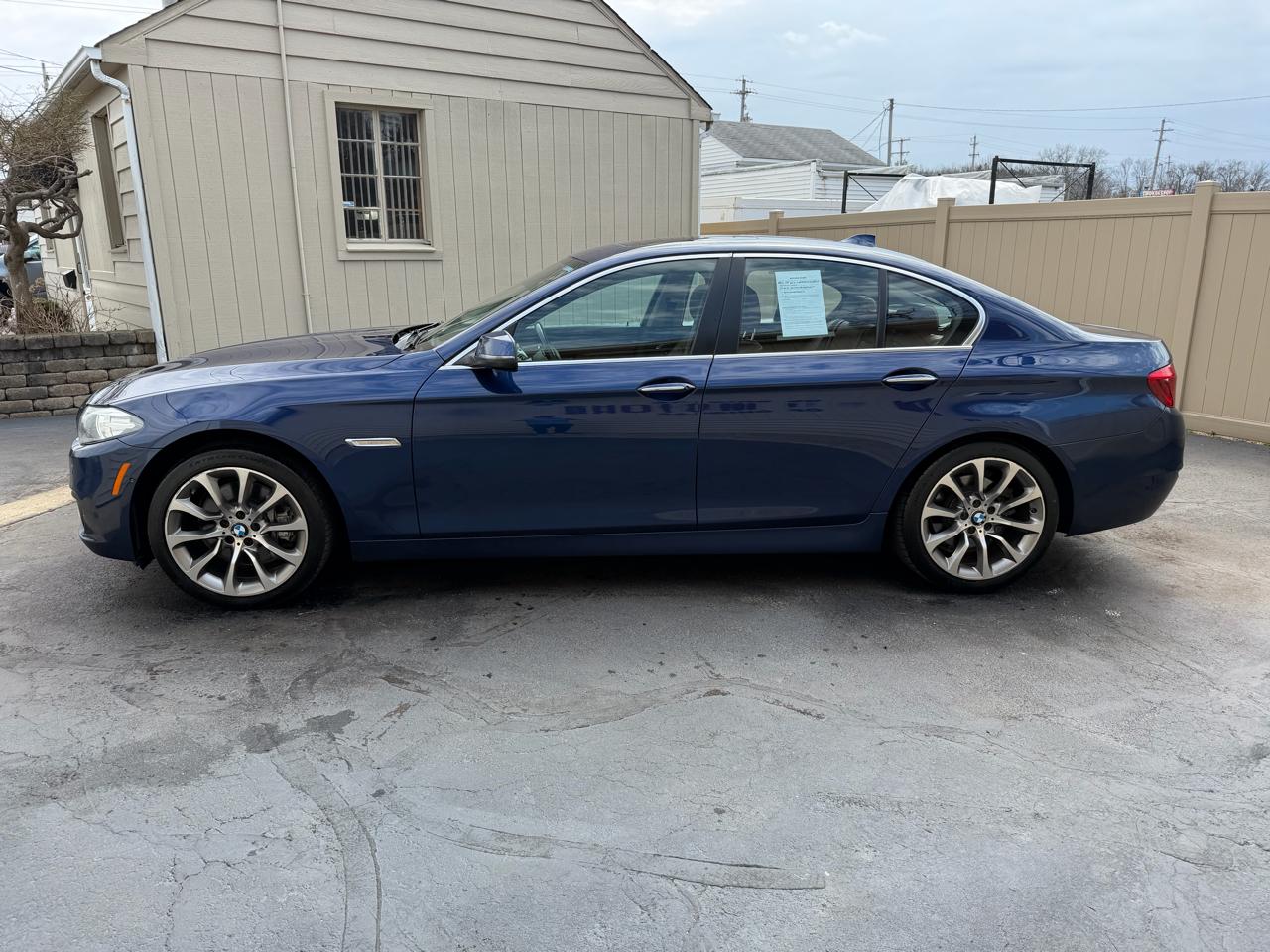 BMW 5-Series 535i xDrive 2016