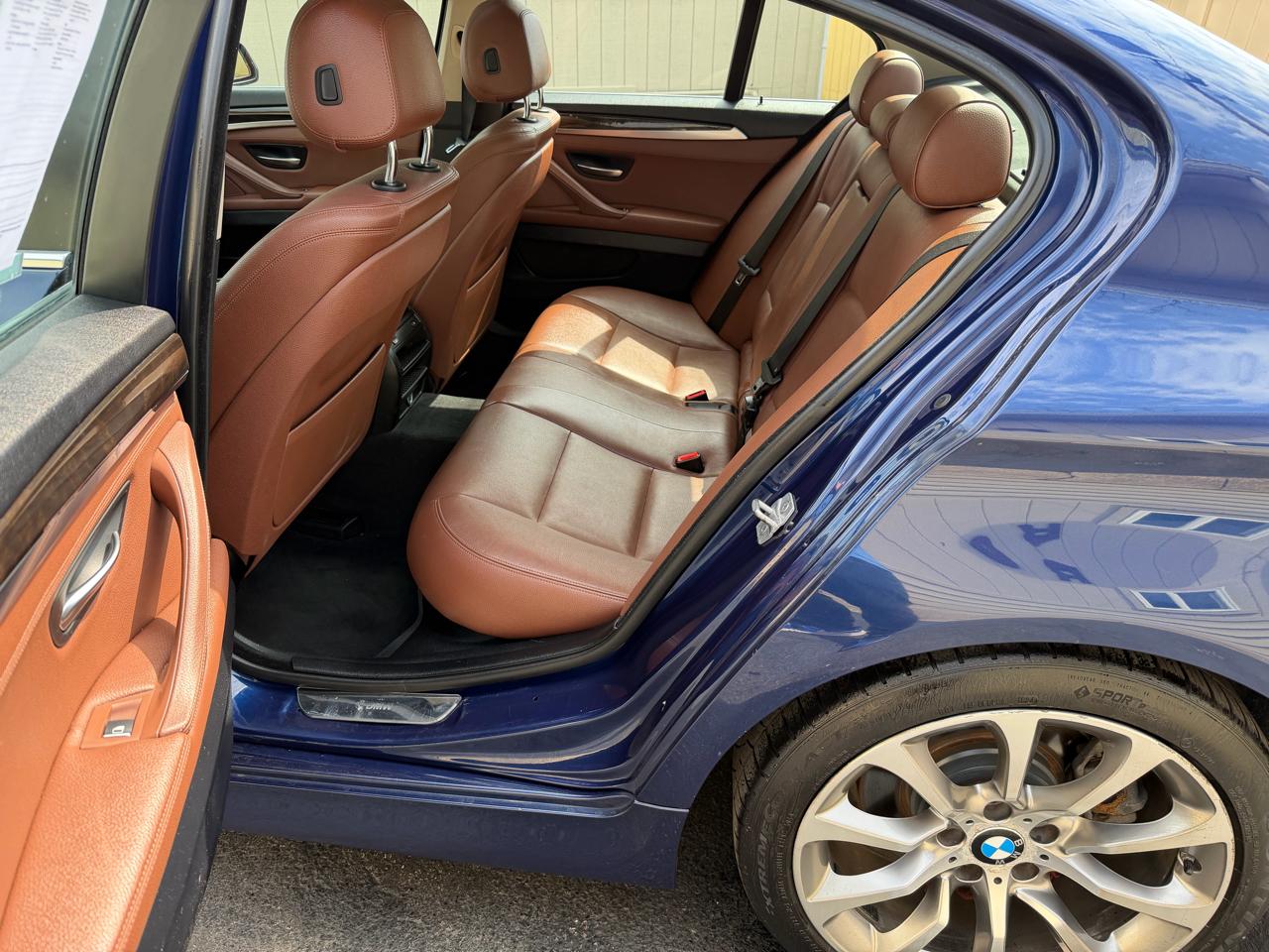 BMW 5-Series 535i xDrive 2016