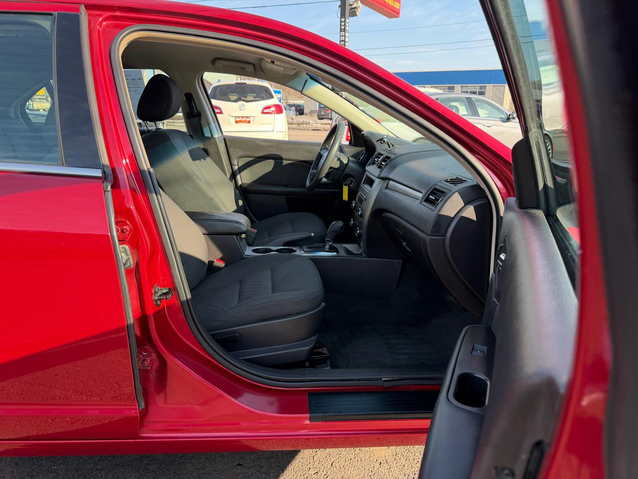 Ford Fusion I4 SE 2011