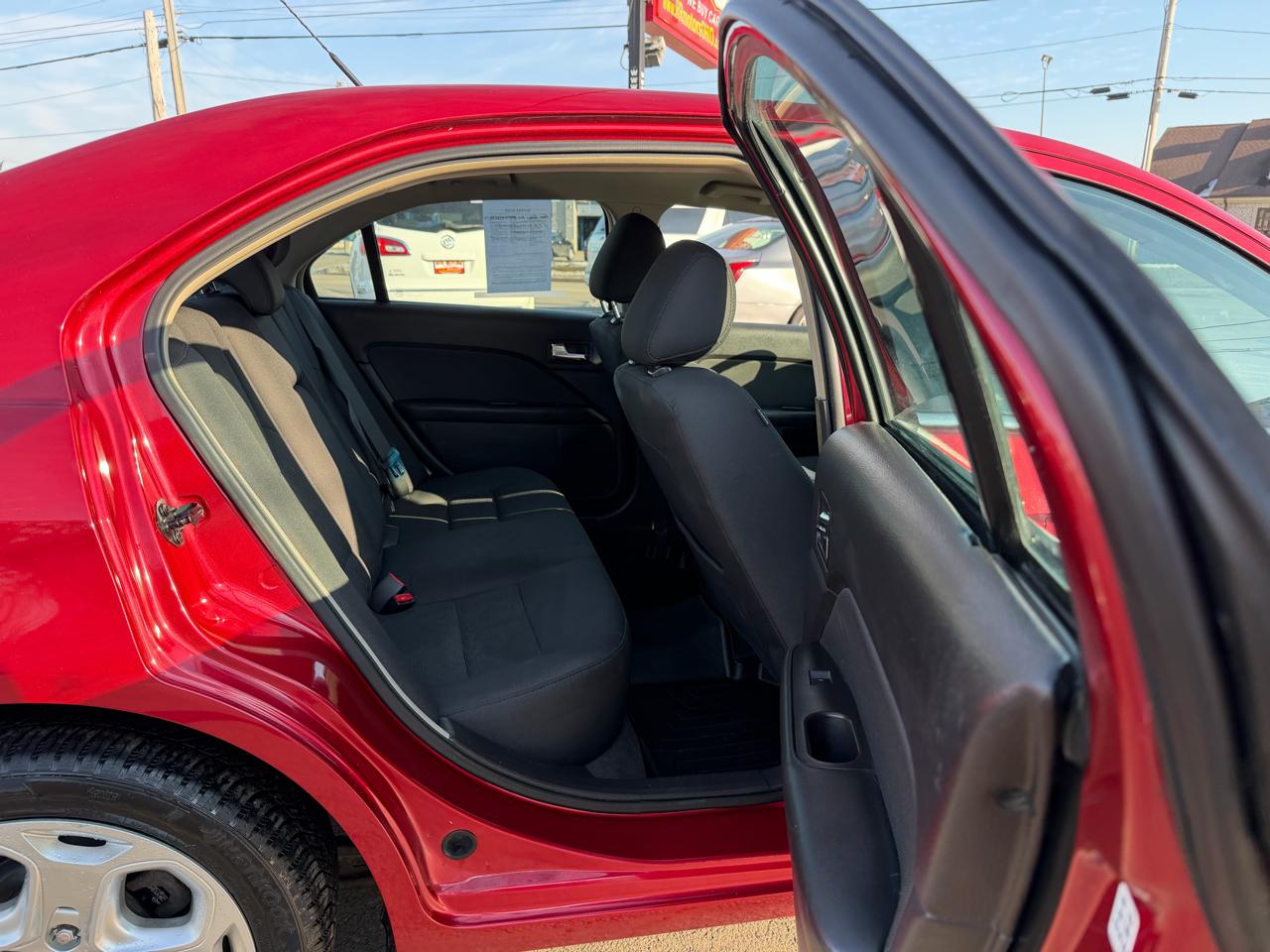 Ford Fusion I4 SE 2011