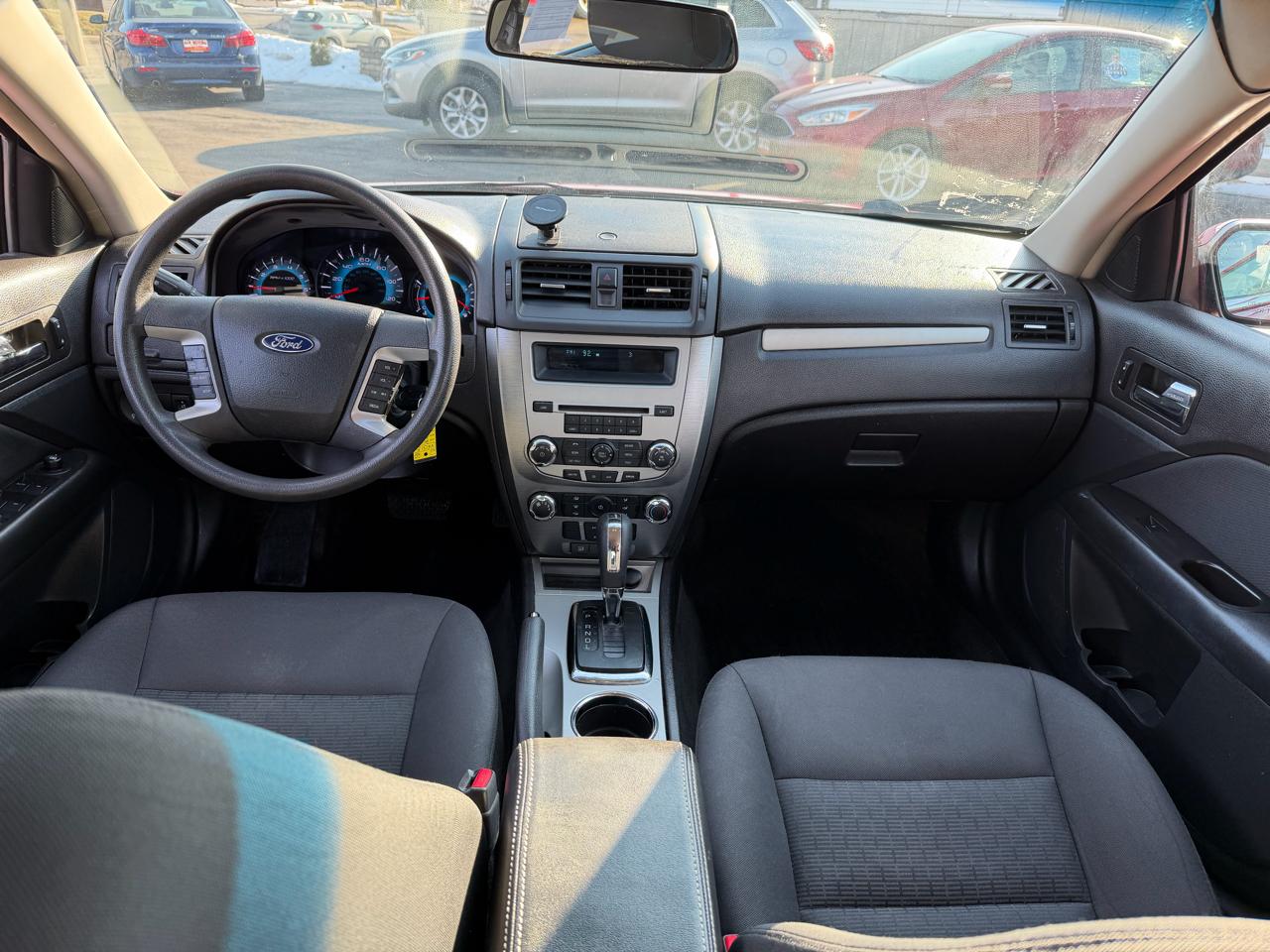 Ford Fusion I4 SE 2011