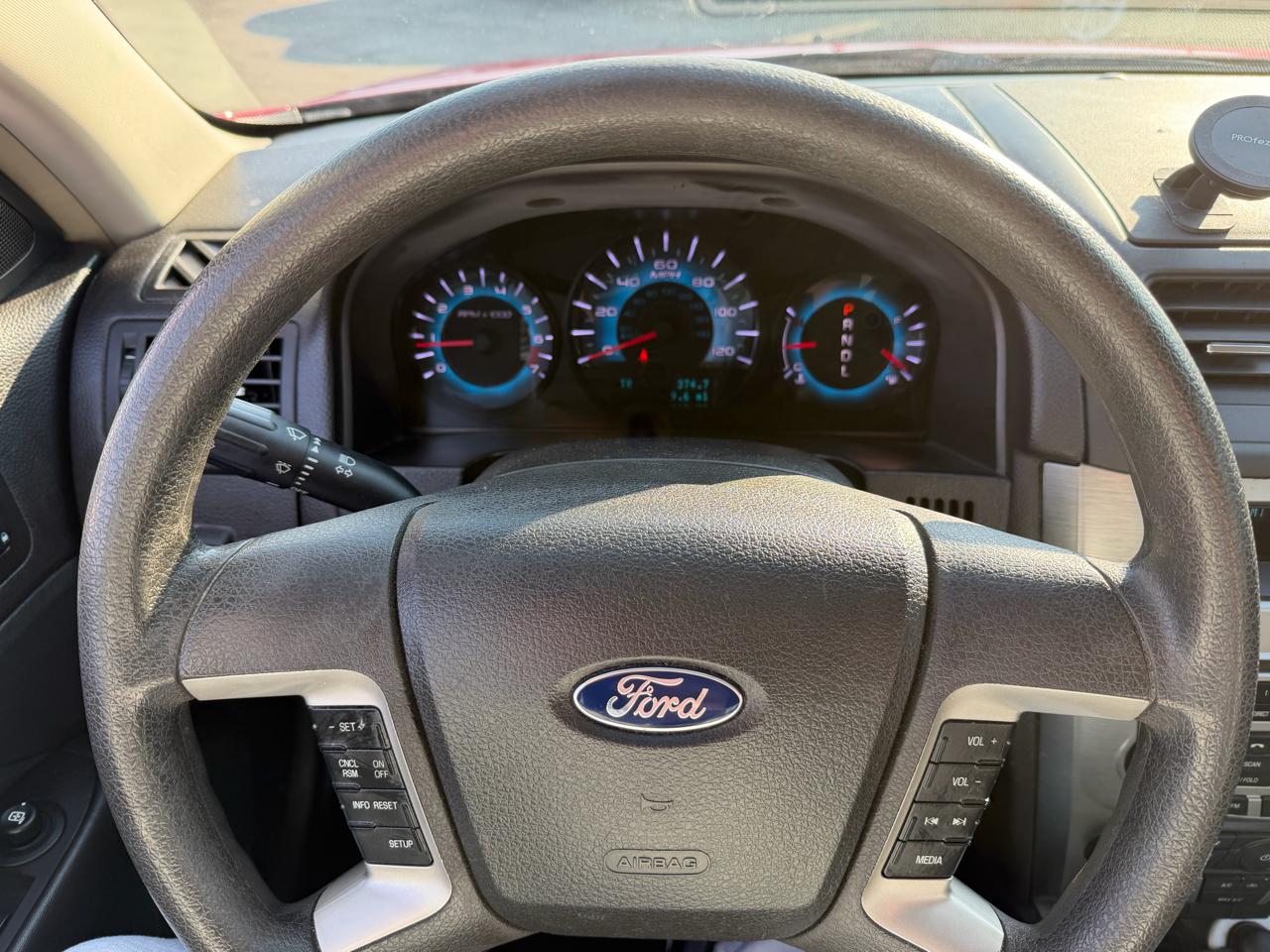 Ford Fusion I4 SE 2011