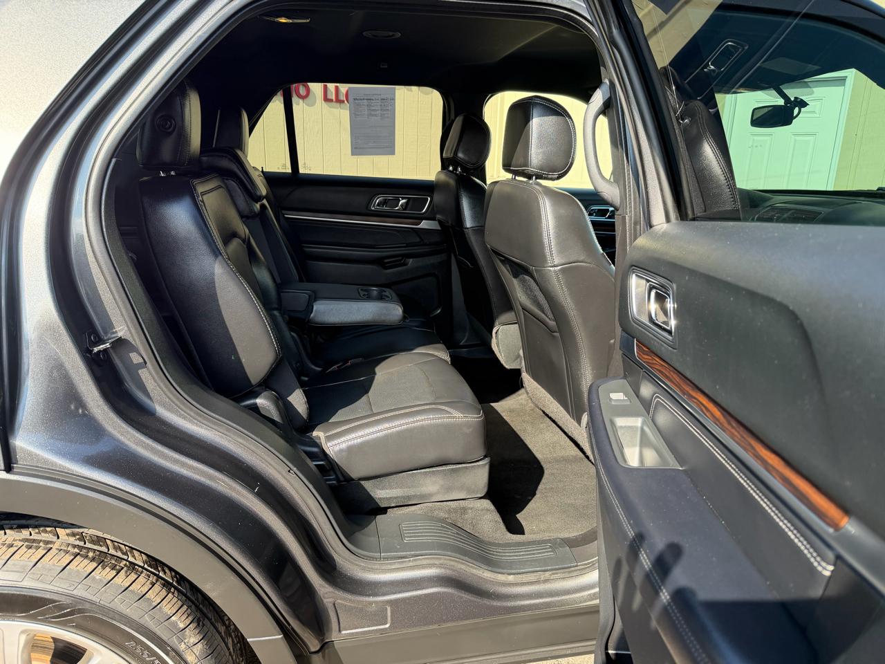 Ford Explorer Limited 4WD 2017