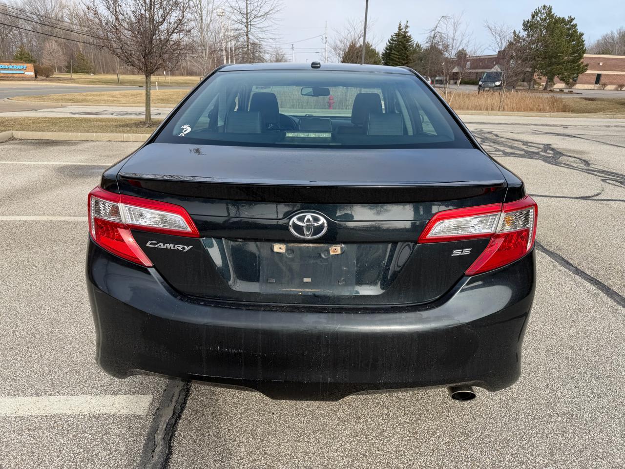 Toyota Camry SE 4D Sedan 2012