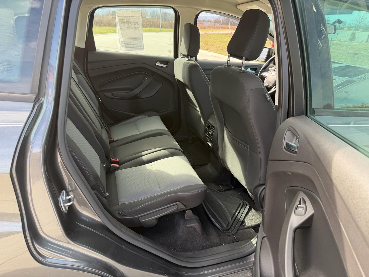 Ford C-Max Hybrid SE 2018