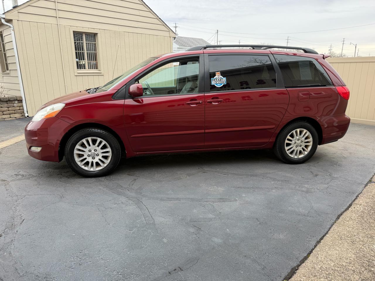 Toyota Sienna XLE Limited FWD 2008